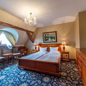 Deluxe Zimmer mit Kingsize-Bett
